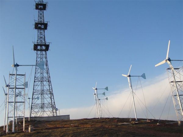 電信無線基站設備監控與環境巡檢系統，用這款主機就對了！